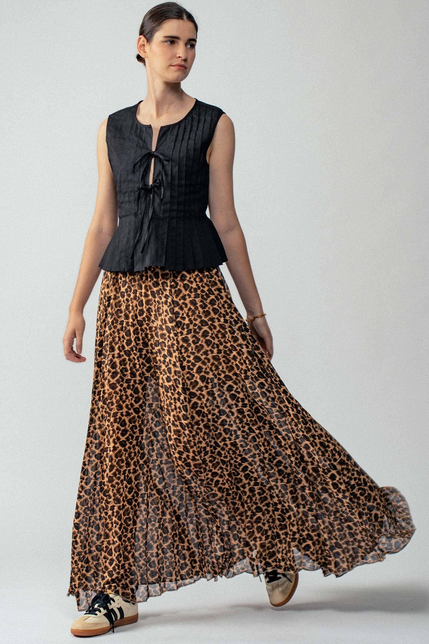 Leona Pleated Midi Skirt