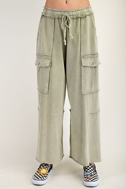 Dr. Feel Good Cargo Pants | Faded Olive
