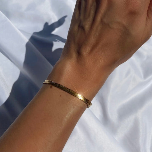 Alco Herringbone Bracelet