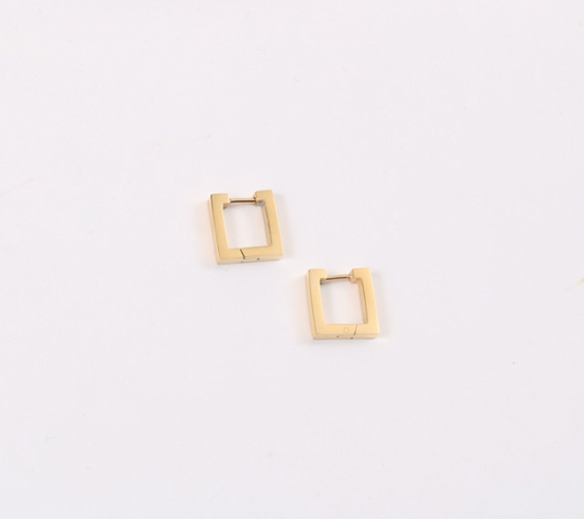 Alco Heartbreaker Petite Huggie Earrings