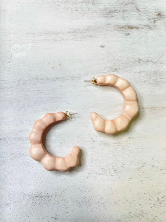 Rasberry Oyster Earrings: Small Hoop