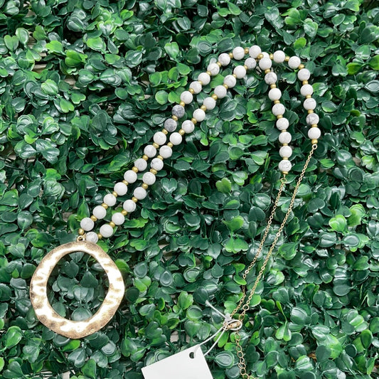 Clara Ivory Necklace