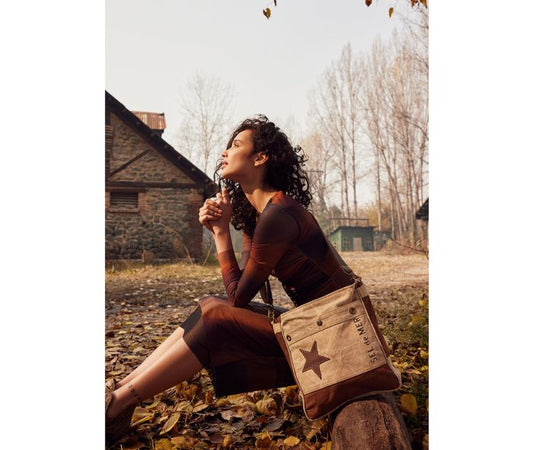 Studded Star Shoulder Bag